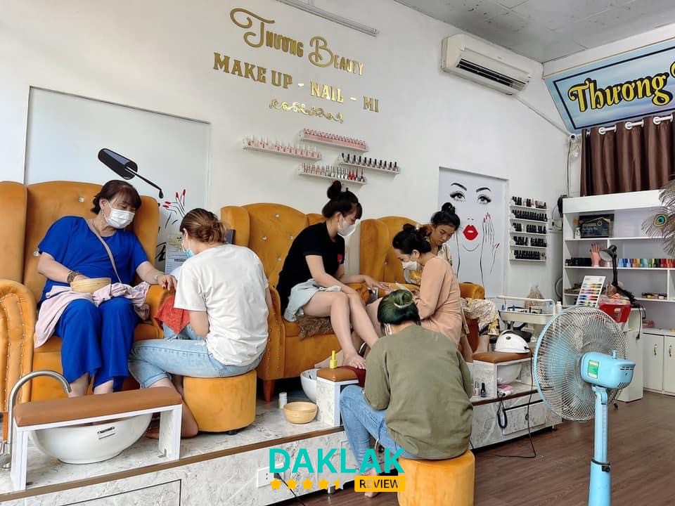 Rossi Beauty Academy - Chuyên Nail Phun Xăm Uốn Mi - phun xăm thẩm mỹ Tuy Hòa