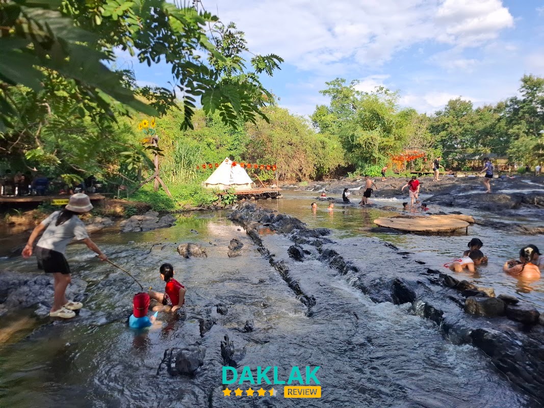 SUNFLOWER CAMPING tại Hòa Phú