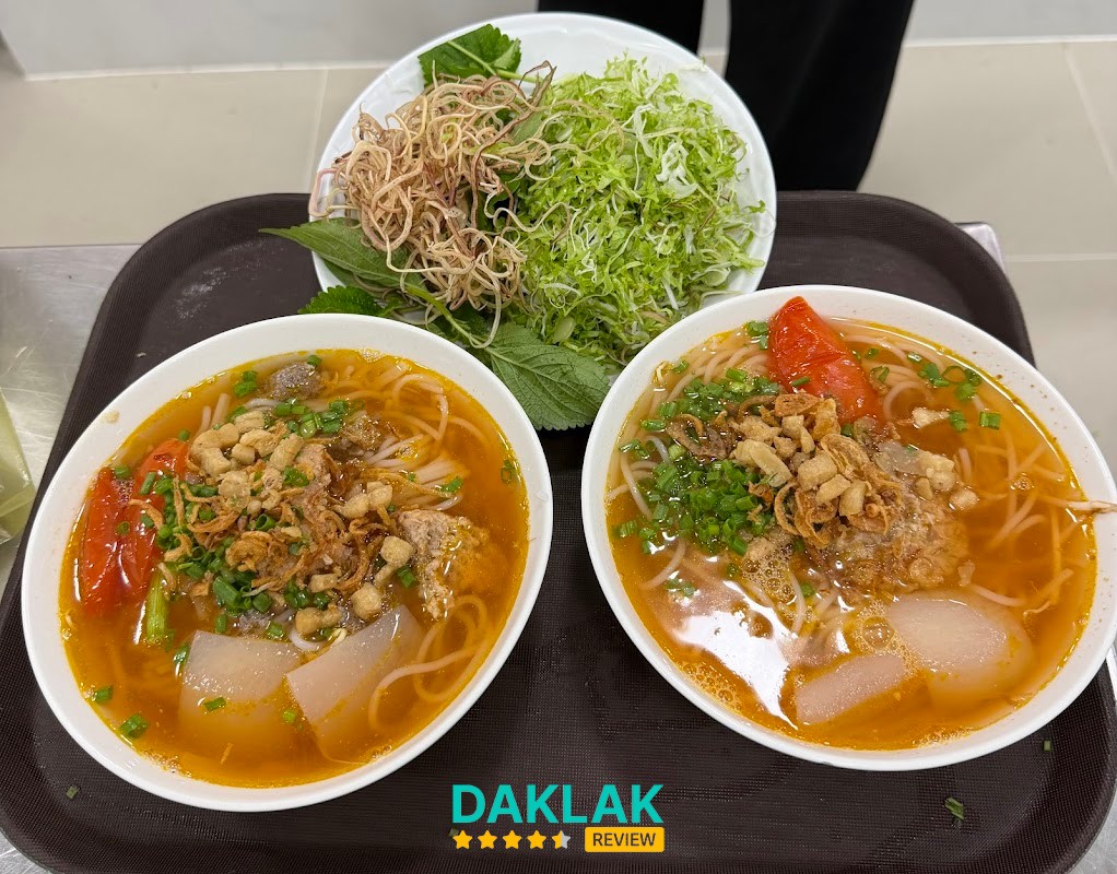 Bún riêu Bà Nội Buôn Ma Thuột – hình ảnh 2