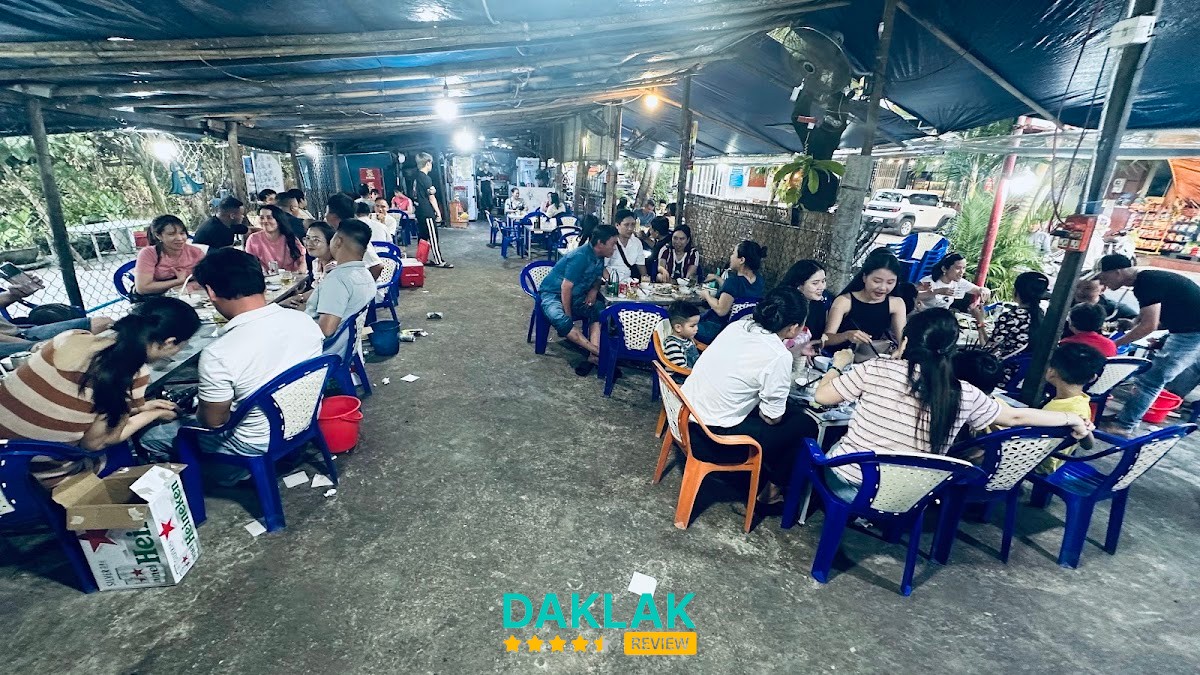 Quán Nhậu Bên Đường quán nhậu Tuy Hòa