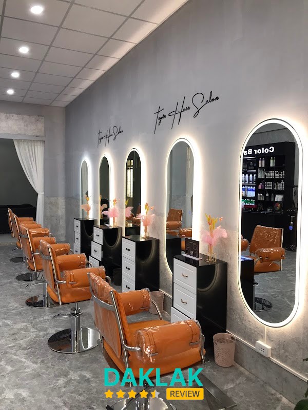 Tuyên Hair Salon 477 Hùng Vương tại Buôn Hồ
