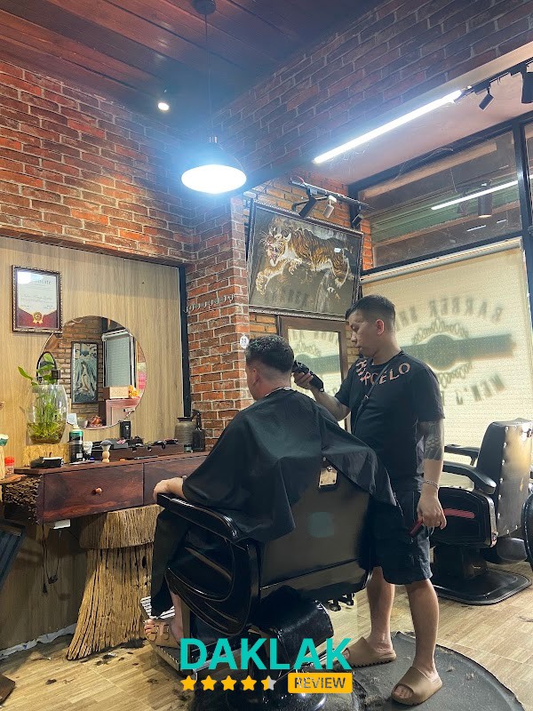 OLd Man BARBER tại Buôn Hồ