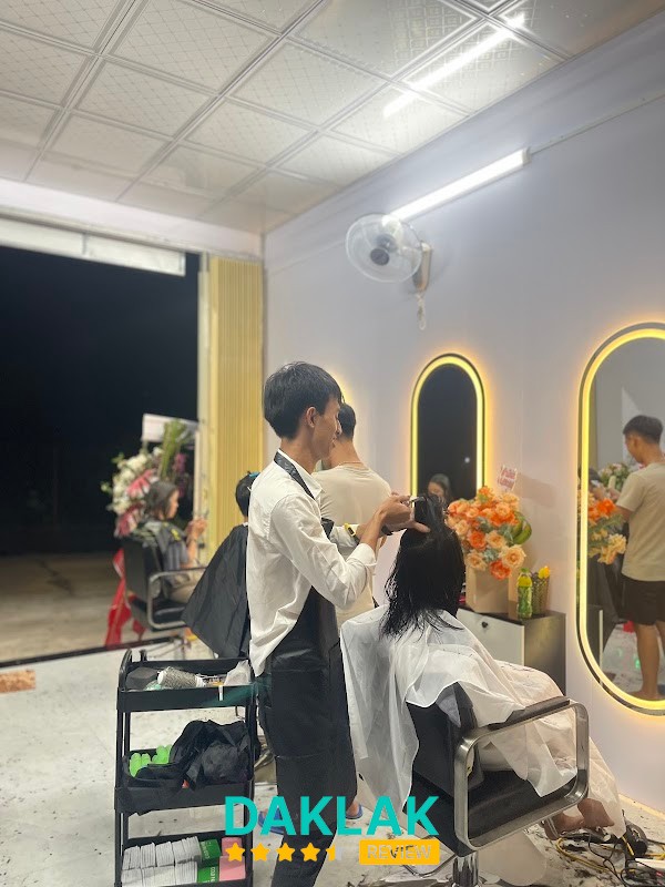 Hair salon Thắng Sài Gòn tại Krông Ana