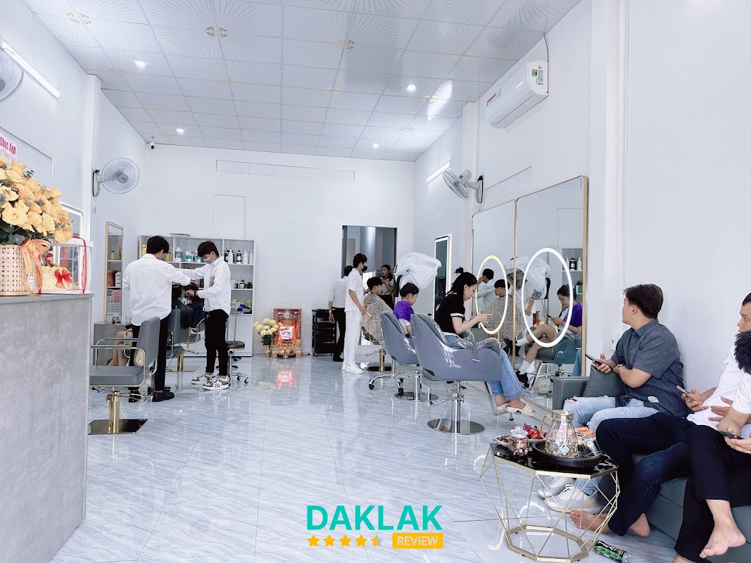 Hair Salon Vũ Hưng tại Quảng Phú