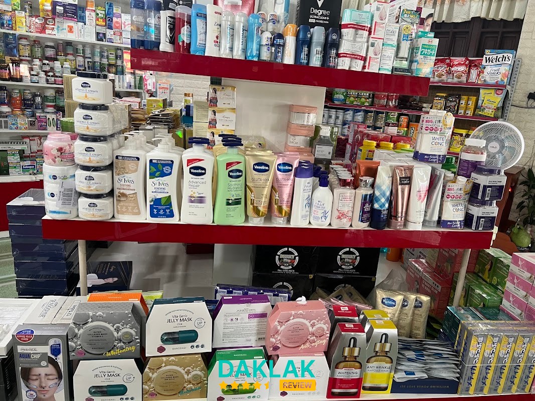 Mỹ Phẩm Tuy Hoà - Mỹ phẩm Shop Trang - Tiệm Trang Điểm Tuy Hòa - hình 3