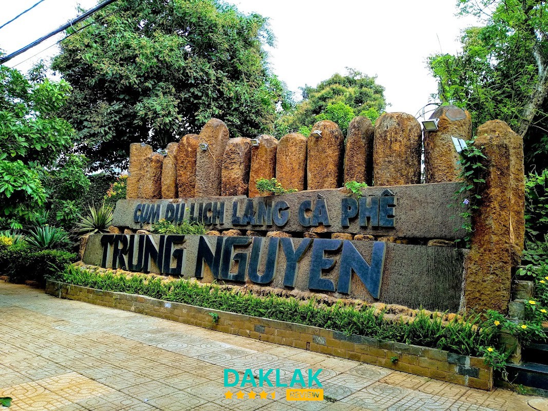 Cảnh quan Làng Cà phê Trung Nguyên Buôn Ma Thuột