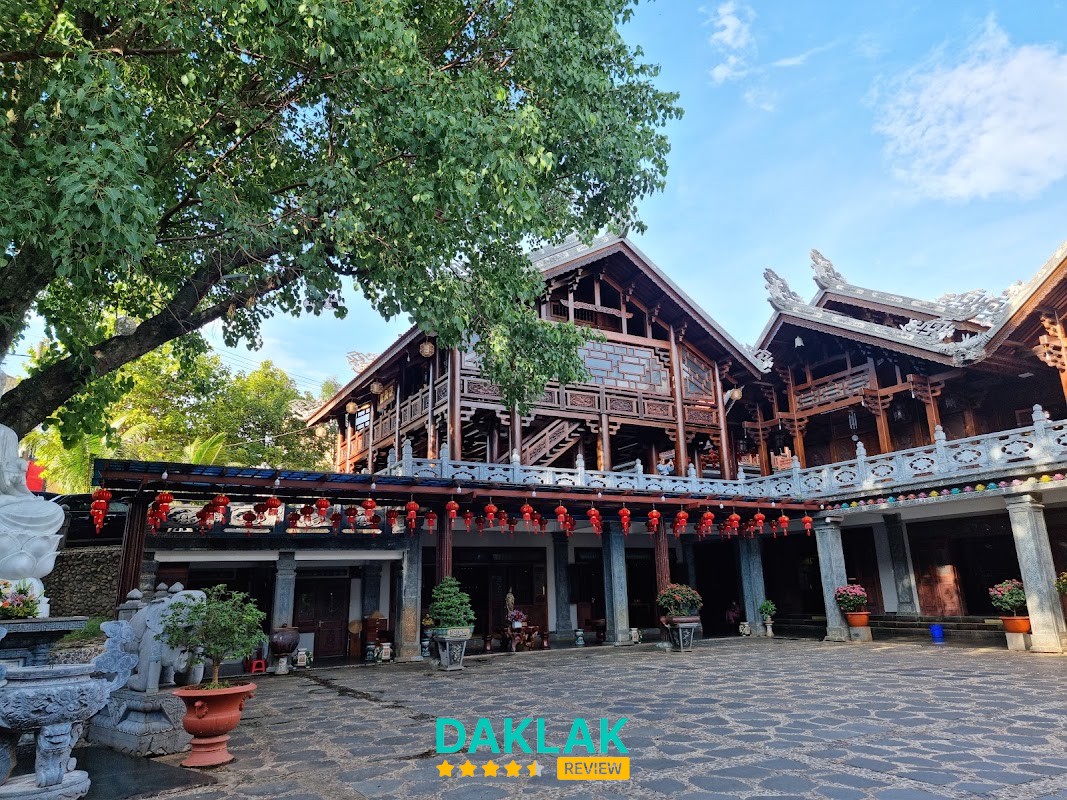 Không gian check-in Chùa Khải Đoan