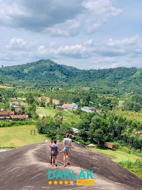 Điểm check-in Núi Đá Voi Mẹ