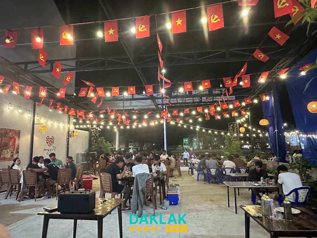 The King BBQ Lẩu Nướng Hải Sản Tươi Sống Sông Cầu