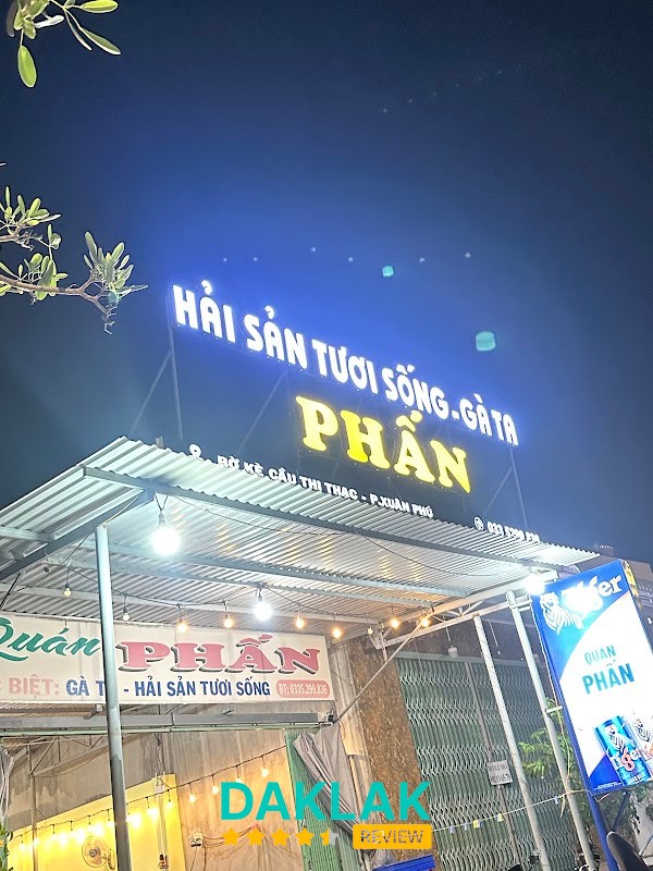 Hải sản tươi sống Gà ta Phấn Sông Cầu