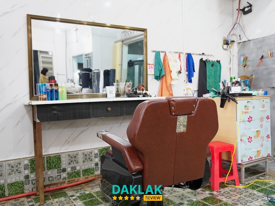 CẮT TÓC NAM | ANH HÒA tại Krông Pắc