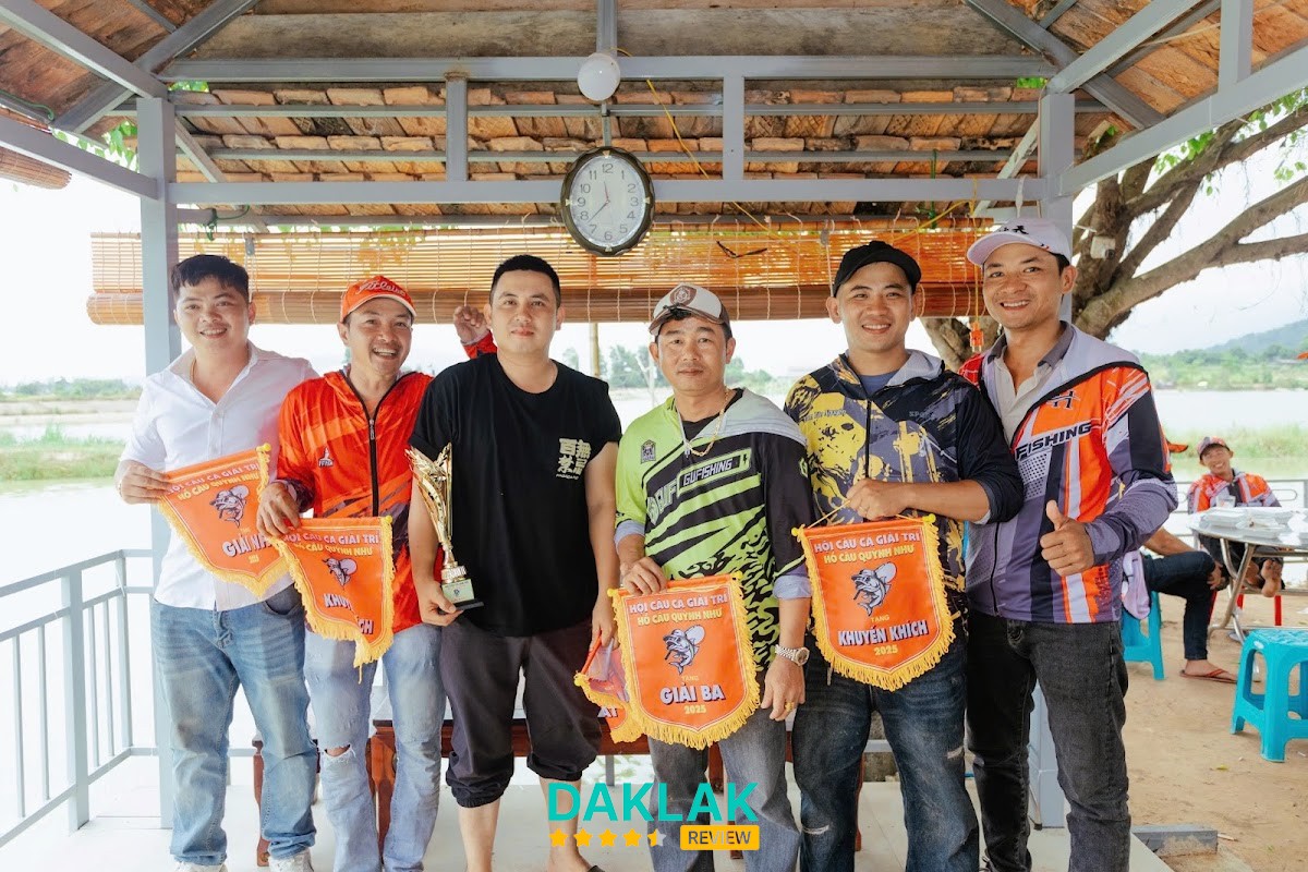 Hồ Câu Quỳnh Như tại Hòa Sơn Krông Bông