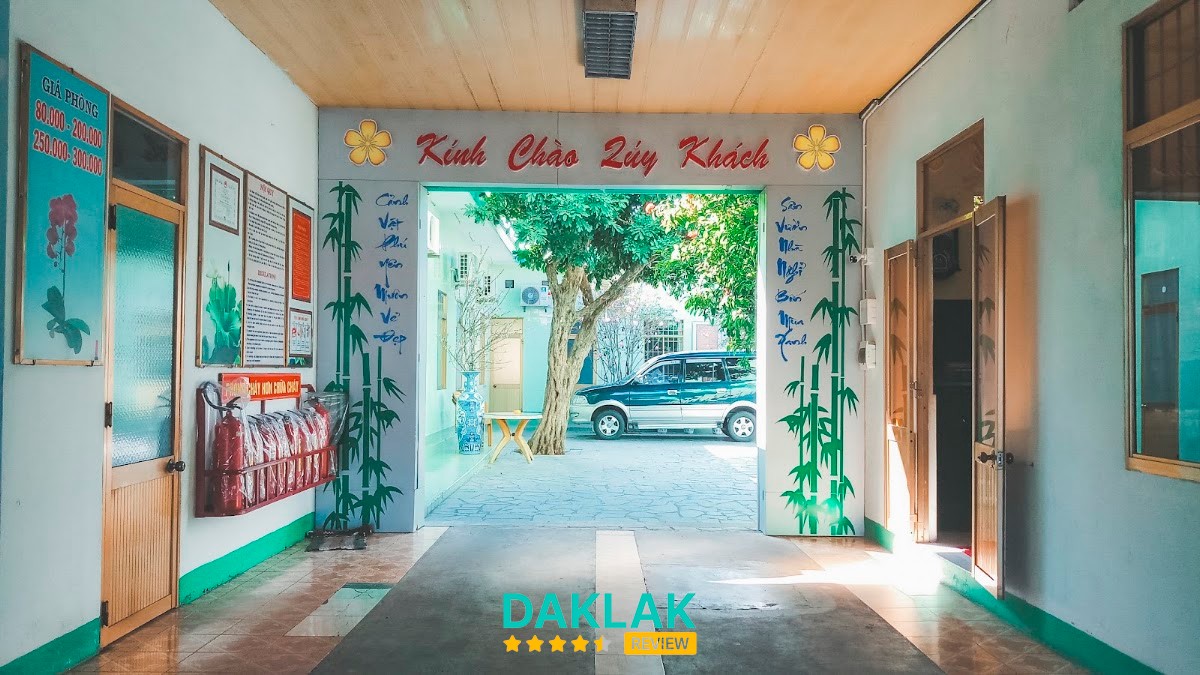 Hình ảnh thực tế Nhà Nghỉ Sân Vườn