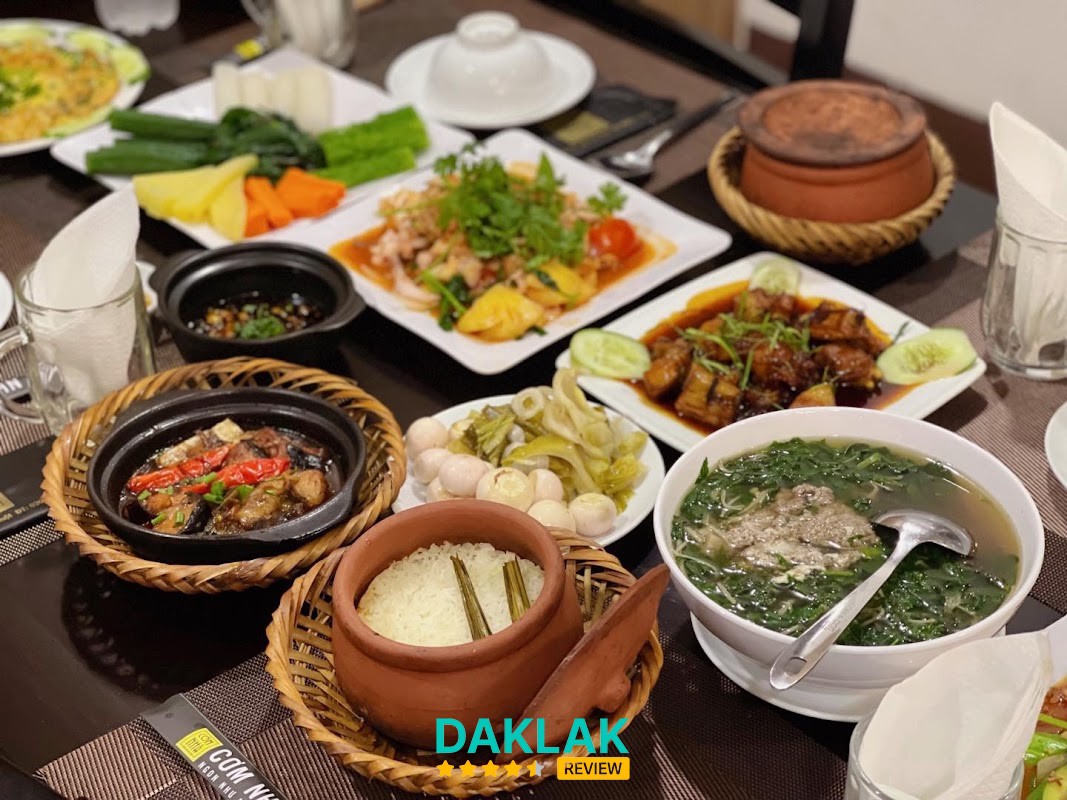 Không gian Restaurant Cơm Nhà – hình ảnh 2