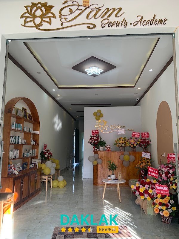Tấm Beauty Academy tại M’Drắk