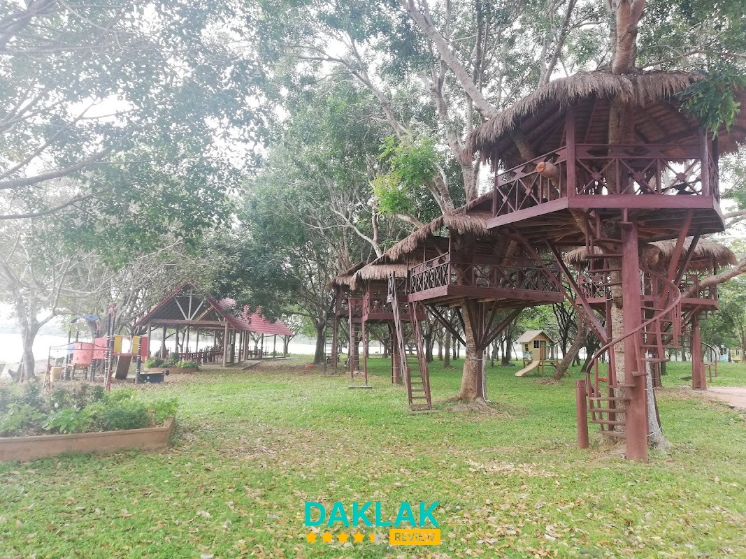 Khu Du lịch Buôn Đôn Ánh Dương