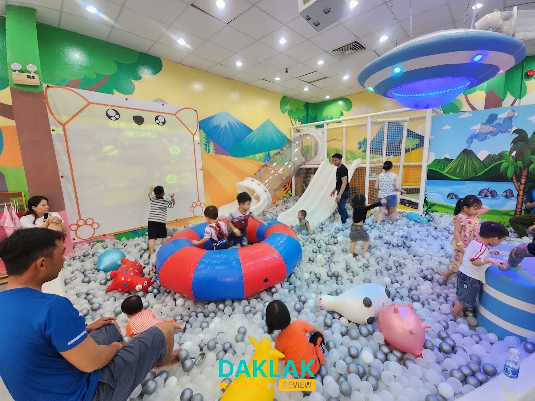 Không gian PinPin Happy Bears tại Co.opMart Tuy Hòa