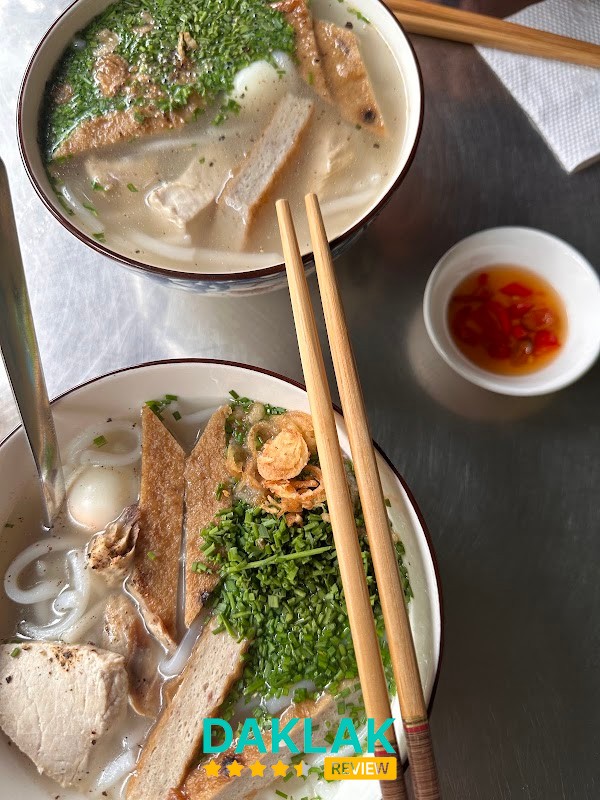 Bánh canh hẹ đặc sản cá tươi – hình ảnh 2