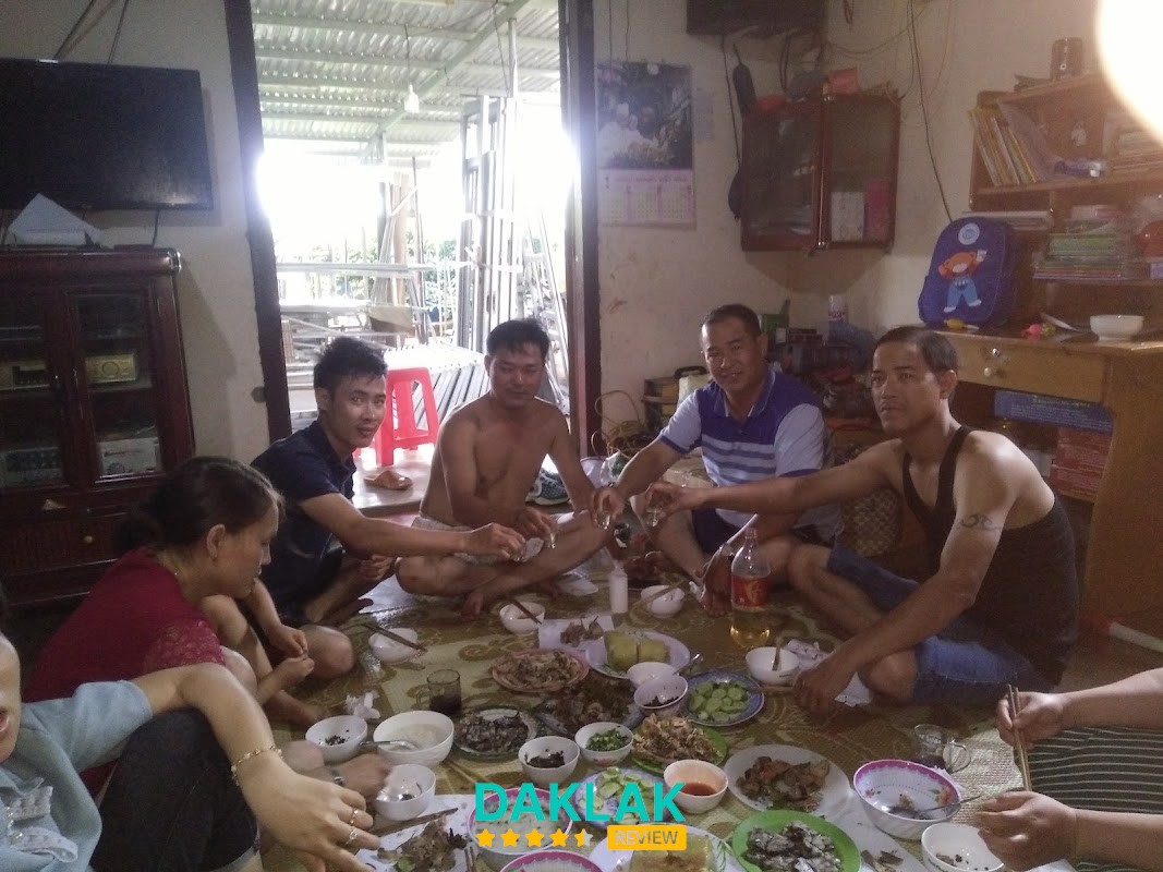 Cà phê sân vườn Nhật Nguyệt Buôn Hồ - hình 2
