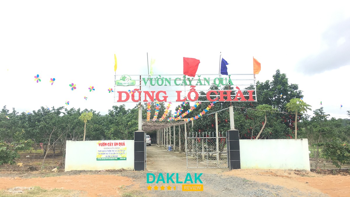 Dũng Lỗ Chài vườn cây ăn trái tại Phú Hòa 2
