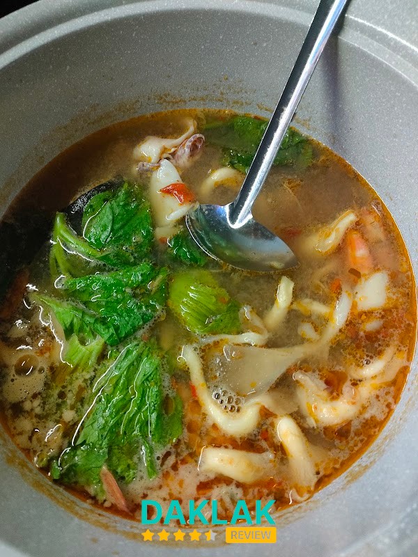 Quán Khuê Mơ - Cơm ngon buổi trưa - Nhậu lai rai buổi tối ^^ Tuy Hòa