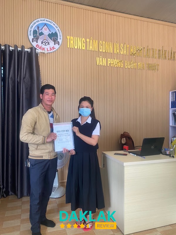 Văn phòng tư vấn học lái xe tại Nguyễn Đình Chiểu