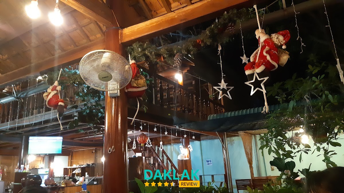 Cafe Sông Trăng tại Sông Hinh