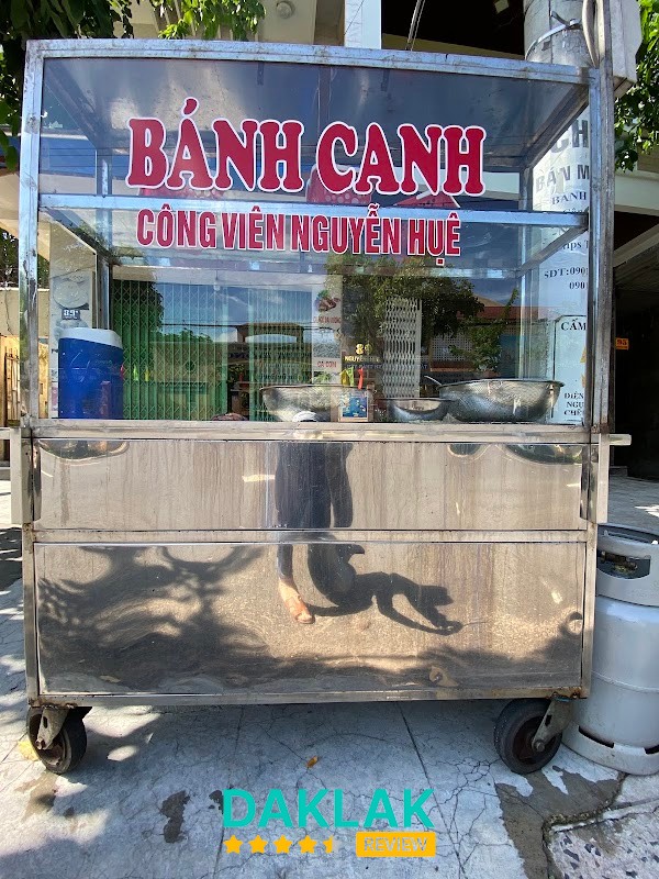 Bánh canh hẹ công viên Nguyễn Huệ Tuy Hòa