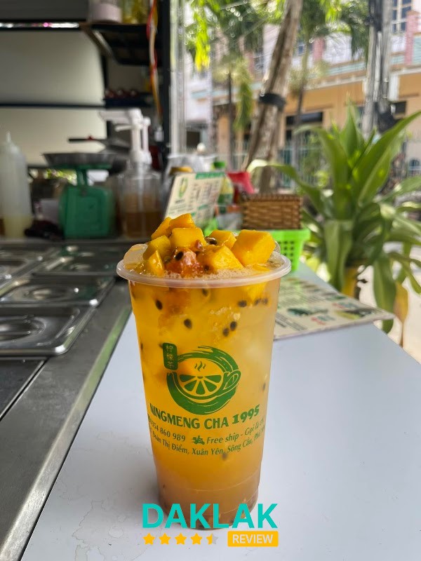 Đồ uống tại Ngã Tư Coffee