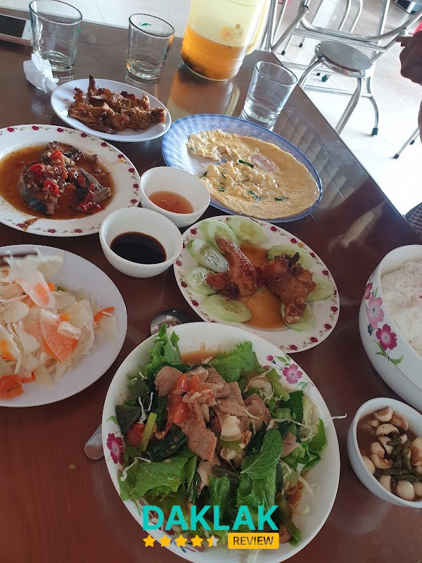 Quán cơm Trang - hình 2