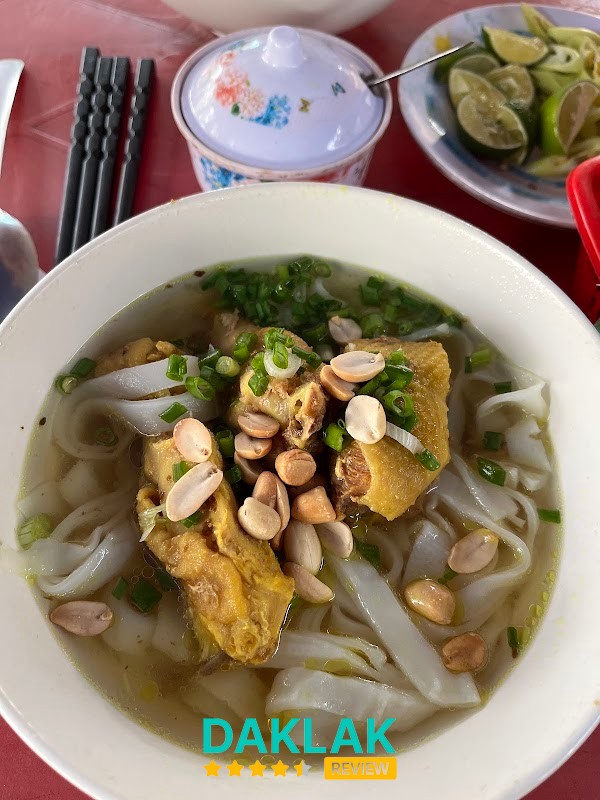 Mì Quảng Tám Tuy Hòa