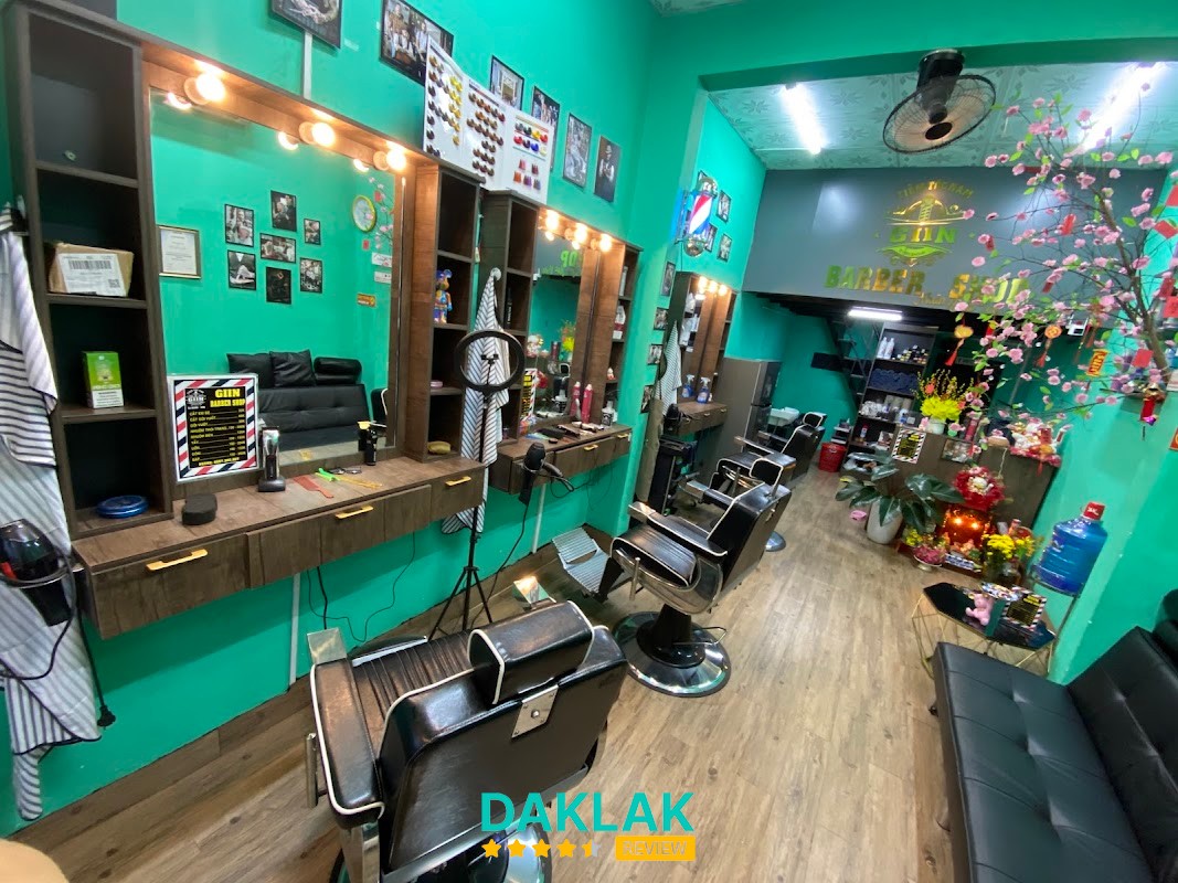 Cắt tóc tại Giin Barber Shop Tân An