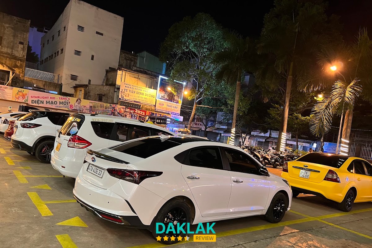 Bãi đỗ xe miễn phí Hùng Vương Buôn Ma Thuột