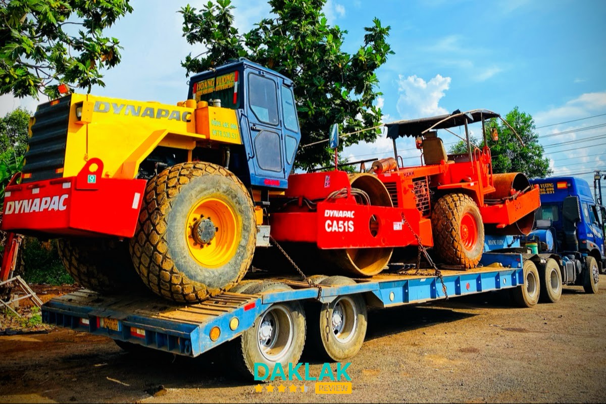 Khu vực đỗ xe tại Hùng Vương