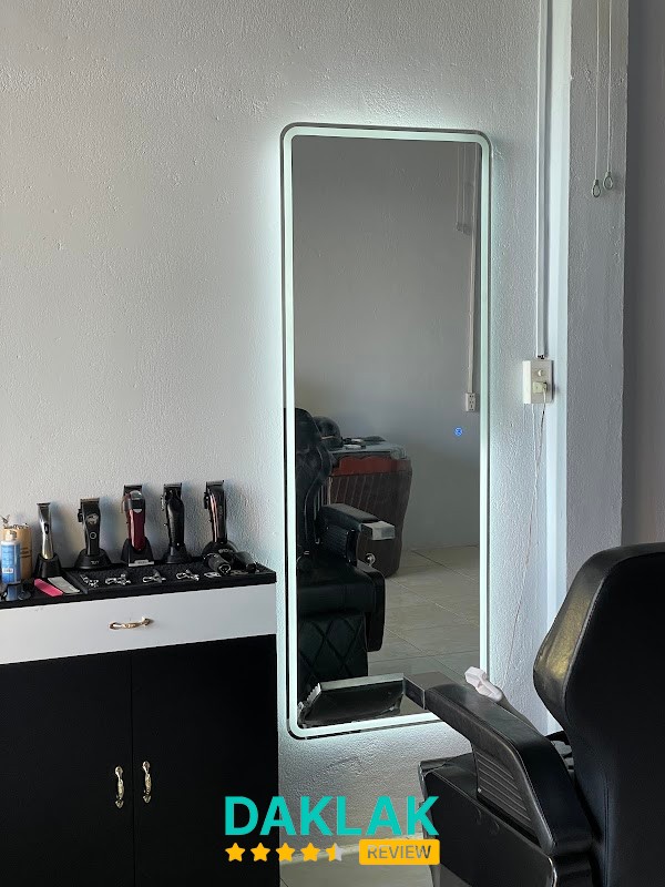 Đông Barber Shop Ea Kao