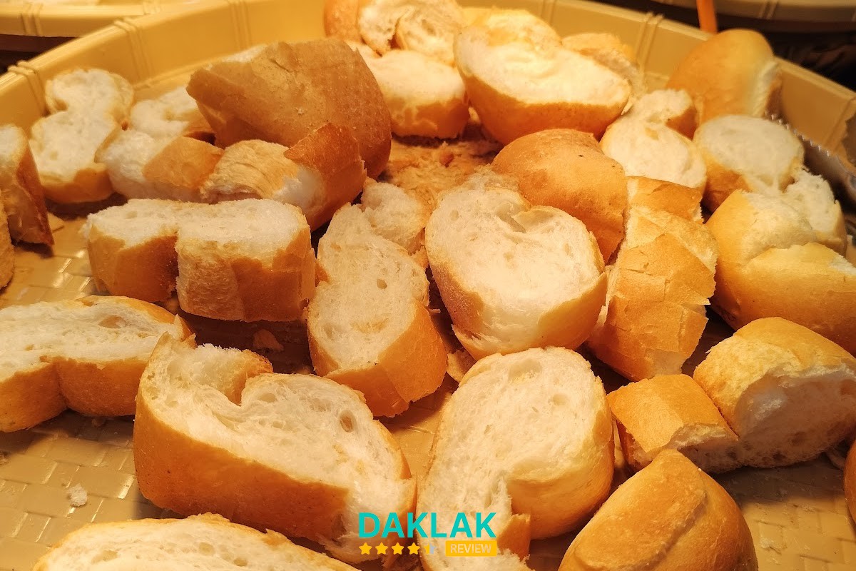 Món buffet bún đậu Tuy Hòa