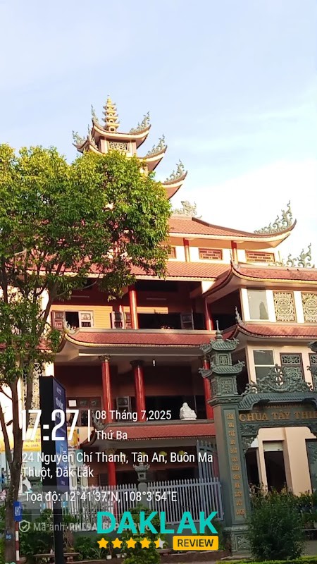 Không gian Chùa Tây Thiên