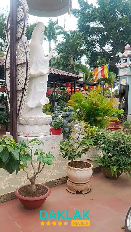 Không gian Chùa Liên Hoa