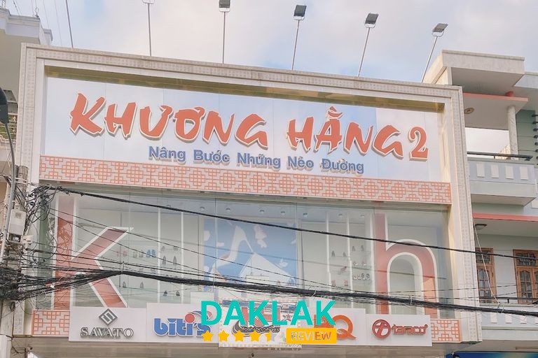 Không gian Giày Dép Hưng Hiền Tuy Hòa