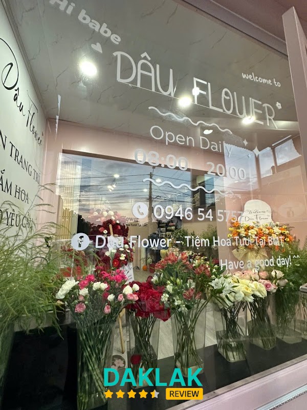 Không gian Dâu Flower