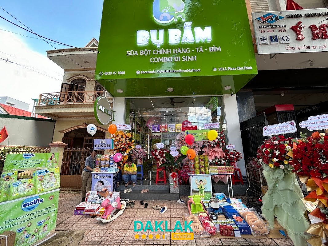 Không gian Mẹ và Bé Bụ Bẫm