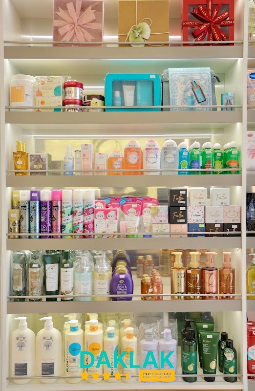 Mỹ phẩm và nước hoa tại Siso Beauty