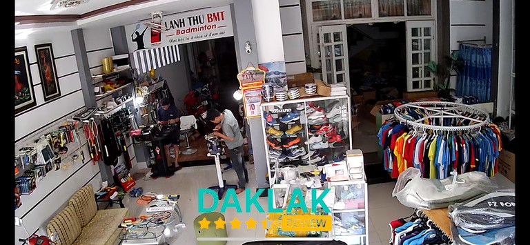 Không gian LANH THU Badminton Shop Tuy Hoa
