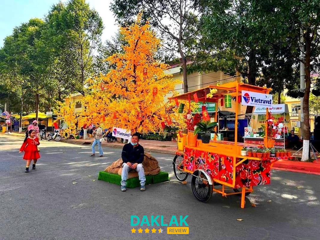 Chợ Phiên BMT Buôn Ma Thuột