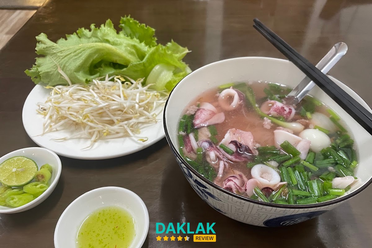 Tô hủ tiếu tại Băng Tâm Tuy Hòa