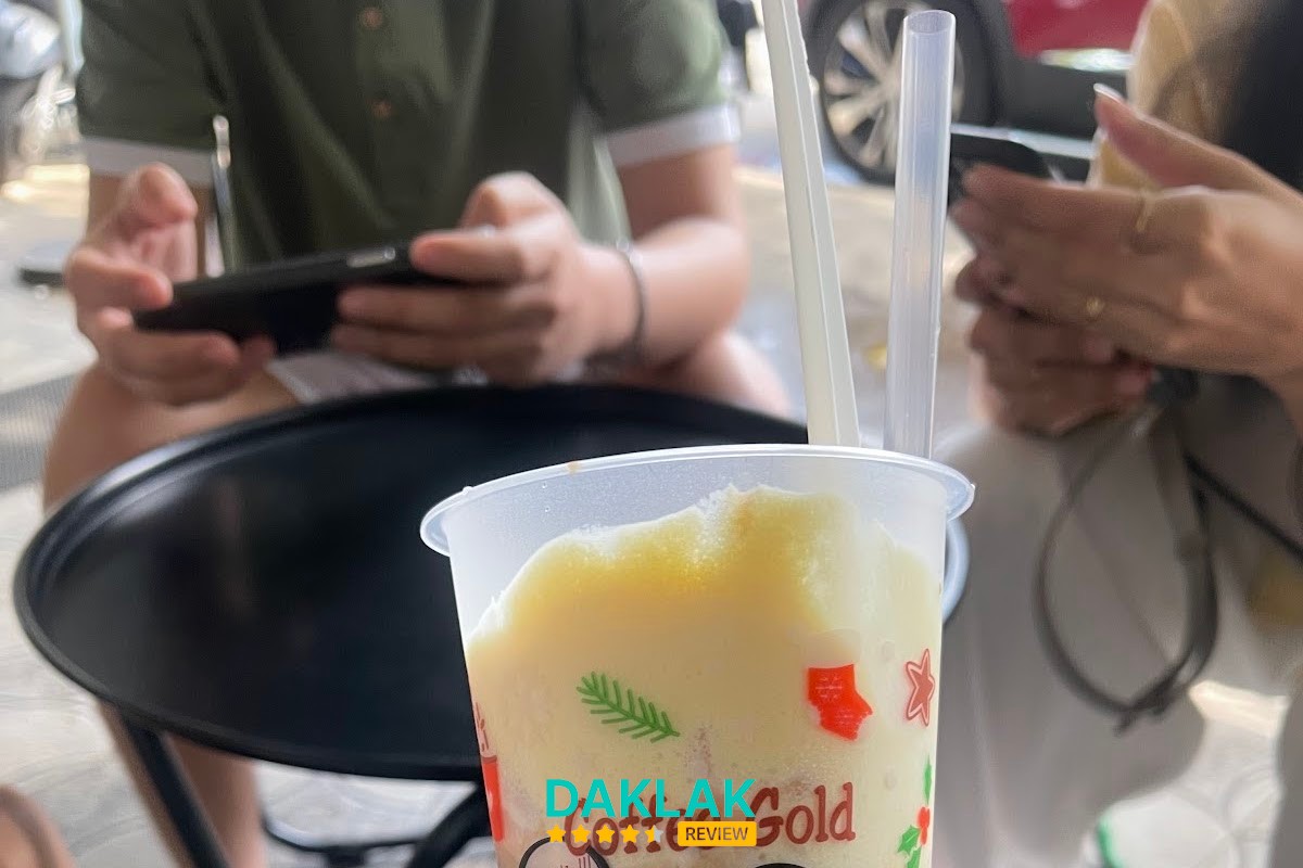 Không gian Cà Phê Kem Gold