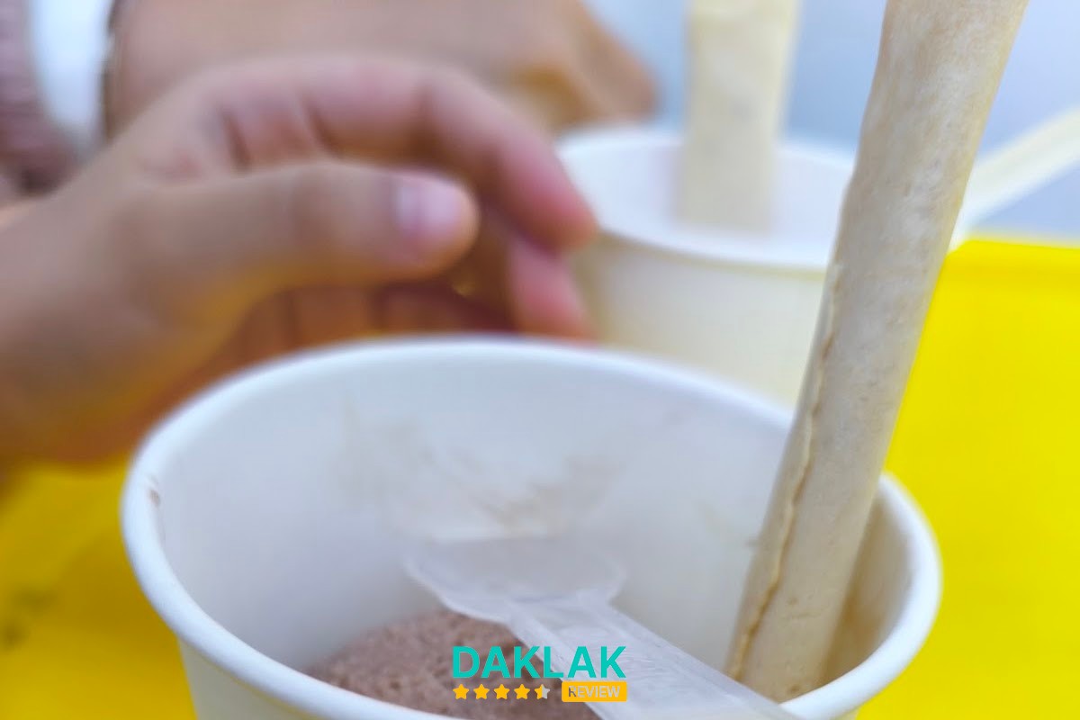 Kem Tràng Tiền Nơ Trang Long Buôn Ma Thuột