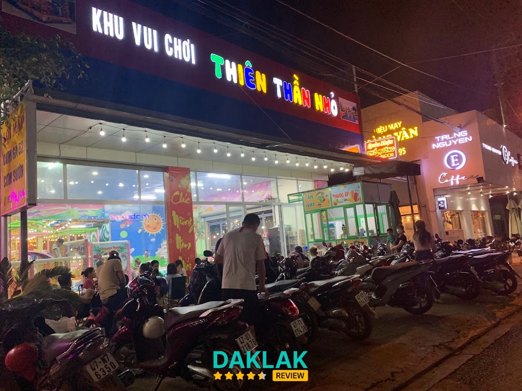 Không gian Khu vui chơi thiên thần nhỏ Pơng Drang