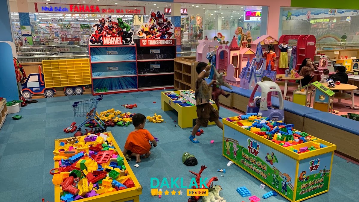 Không gian vui chơi tại tiNiWorld Coopmart Buôn Ma Thuột