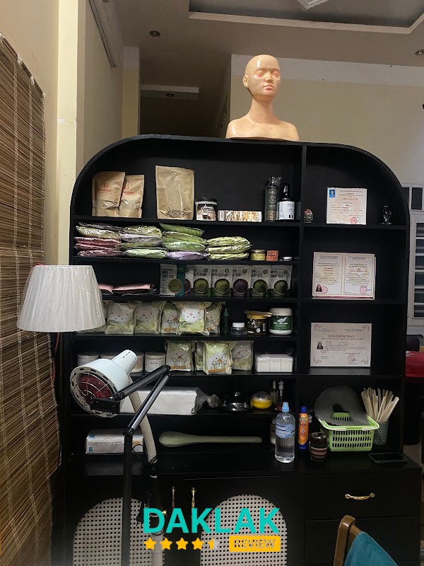 Dịch vụ massage tại Spa Lá Gừng